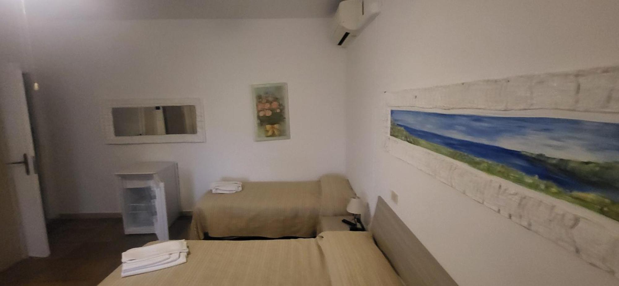 Hotel Dory อัลบิเนีย ภายนอก รูปภาพ